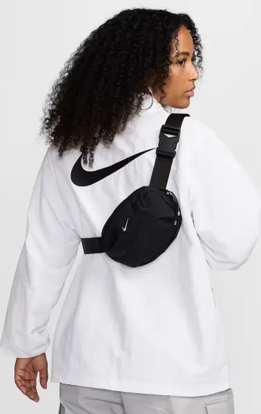Сумка на пояс Nike AURA чорна HM6120-010