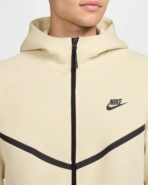 Толстовка Nike TECH FULL-ZIP WINDRUNNER HOODIE бежевая HV0949-234