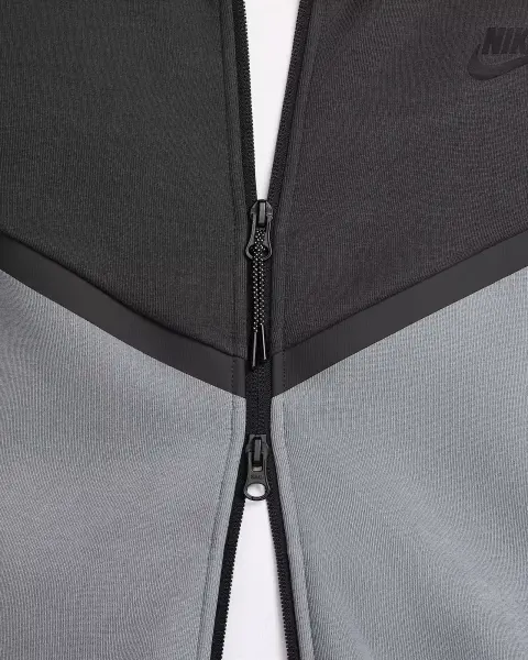 Толстовка Nike TECH FULL-ZIP WINDRUNNER HOODIE темно-сіро-сіра HV0949-061