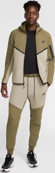 Толстовка Nike TECH FULL-ZIP WINDRUNNER HOODIE хакі HV0949-222