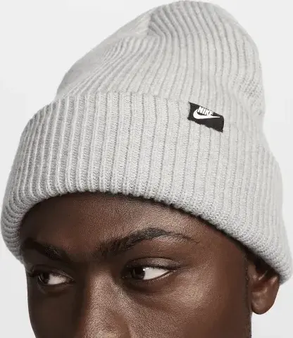 Шапка Nike PEAK FUTURA BEANIE серая HF0326-063
