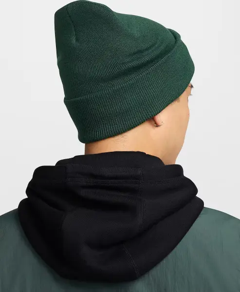 Шапка Nike PEAK FUTURA BEANIE темно-зеленая HF0186-323