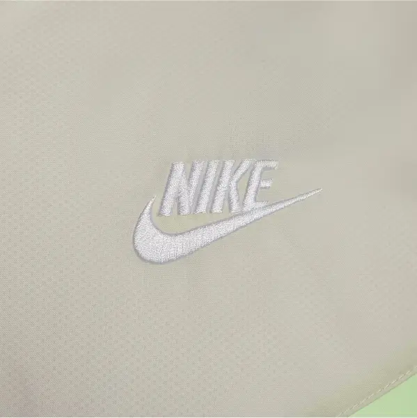 Ветровка Nike SPORTSWEAR WINDRUNNER HOODED JACKET салатово-бежево-белая DA0001-701