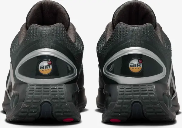 Кроссовки Nike AIR MAX DN темно-серо-серебряные DV3337-202
