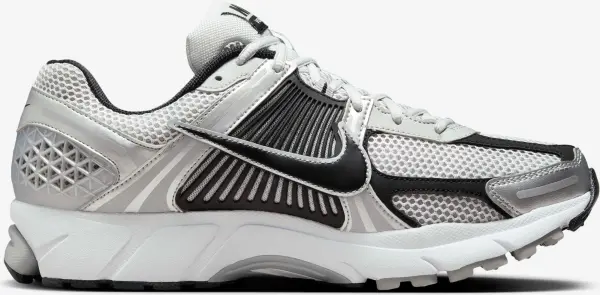Кросівки Nike ZOOM VOMERO 5 біло-чорно-срібні FJ4151-004