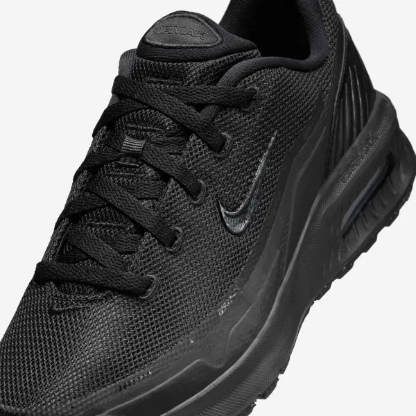 Кроссовки женские Nike AIR MAX BIA черные IF2628-001