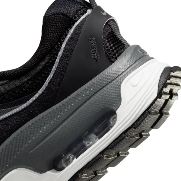 Кросівки жіночі Nike AIR MAX BLISS чорно-срібні DZ6754-002