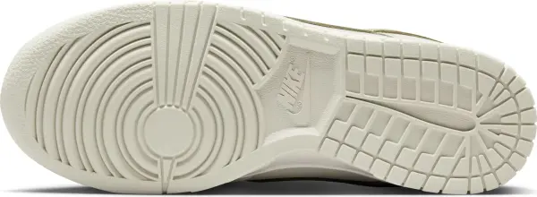 Кросівки жіночі Nike DUNK LOW кремові IB3484-001