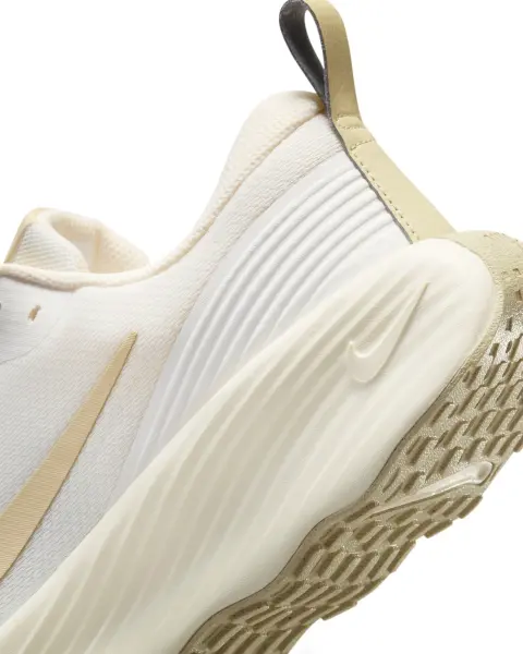 Кроссовки женские Nike PROMINA кремово-бежевые FV6343-103