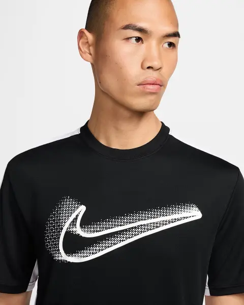 Футболка Nike ACADEMY DRI-FIT черно-белая FZ0408-010