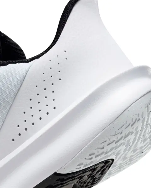 Кросівки баскетбольні Nike PRECISION 7 біло-чорні FN4322-101