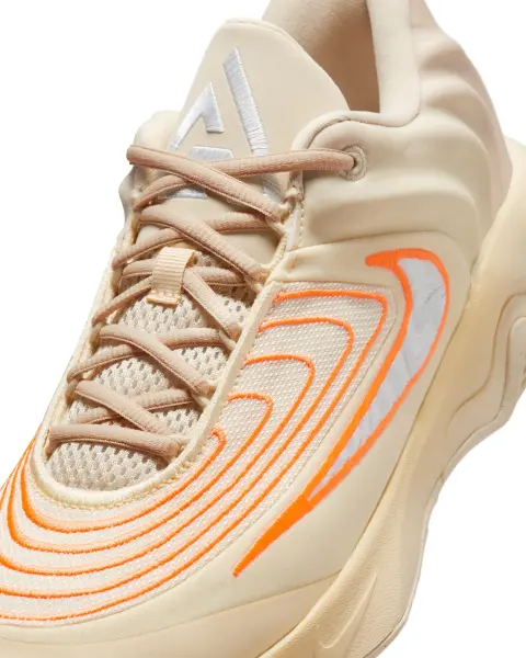 Кроссовки баскетбольные Nike GIANNIS IMMORTALITY 4 бежево-оранжевые FQ3680-200
