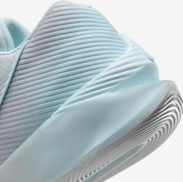 Кросівки баскетбольні Nike G.T. JUMP ACADEMY світло-сіро-блакитні FV5524-002
