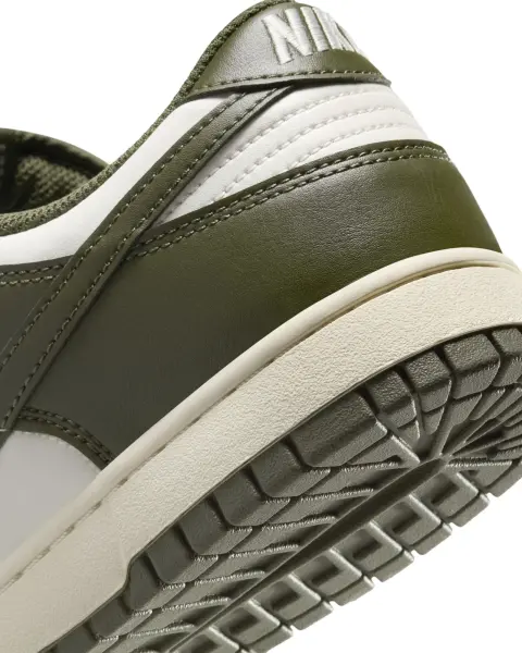 Кросівки Nike DUNK LOW RETRO оливково-білі HF5441-102