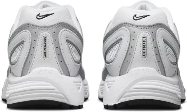 Кросівки Nike AIR PEGASUS 2005 біло-срібні HQ3031-003