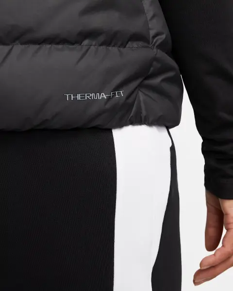 Жилетка жіноча Nike SPORTSWEAR THERMA-FIT WINDRUNNER DOWN чорна DQ6896-010