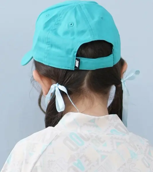 Кепка детская Nike FUTURA CURVED BRIM бирюзовая 8A2902-BA2