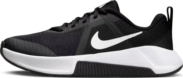 Кроссовки для тренировок женские Nike MC TRAINER 3 черно-белые FQ1830-001