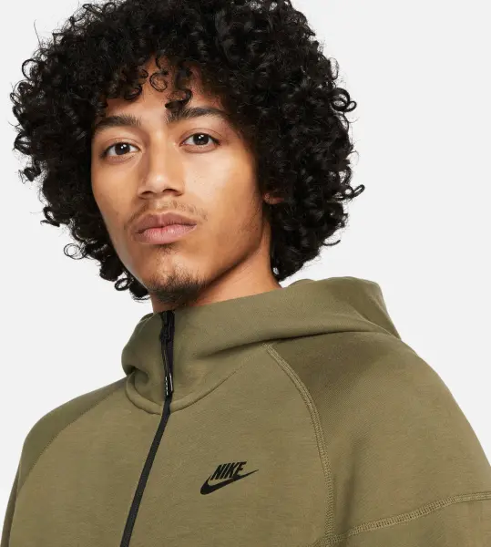 Спортивний костюм Nike SPORTSWEAR TECH FLEECE оливковий FB7921-222__FB8002-222