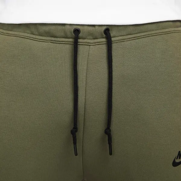 Спортивний костюм Nike SPORTSWEAR TECH FLEECE оливковий FB7921-222__FB8002-222