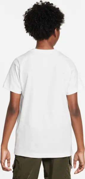 Футболка подростковая Nike SPORTSWEAR TEE FOOTBALL BALL FA23 белая FD3971-100