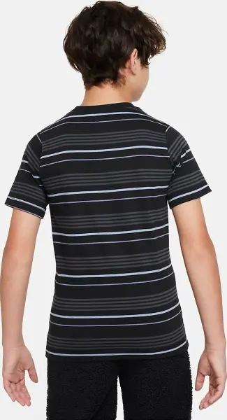 Футболка підліткова Nike SPORTSWEAR чорно-сіра FJ6348-011