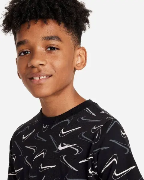 Футболка подростковая Nike SWOOSH ALL-OVER-PRINT черная FN9605-010