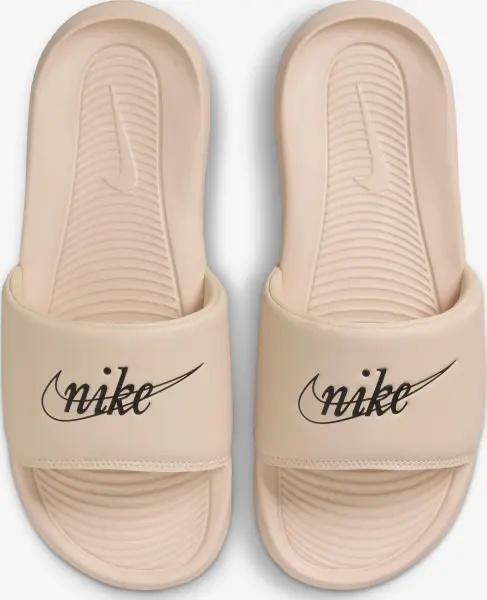 Шльопанці жіночі Nike VICTORI ONE світло-коричневі HV5793-100