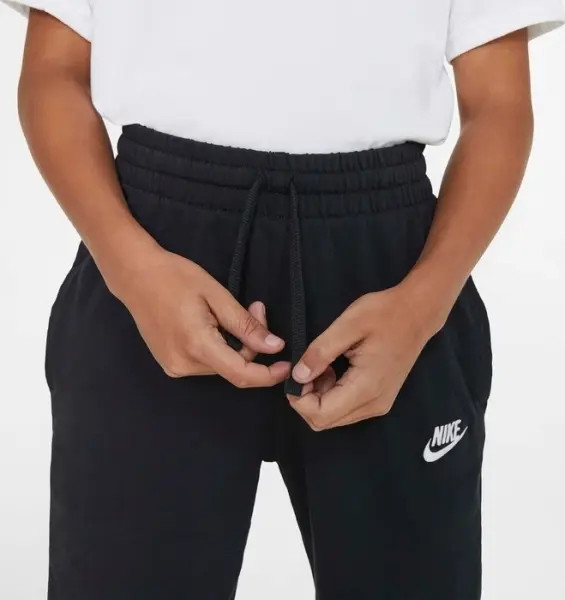 Шорти підліткові Nike SPORTSWEAR чорні 805450-011
