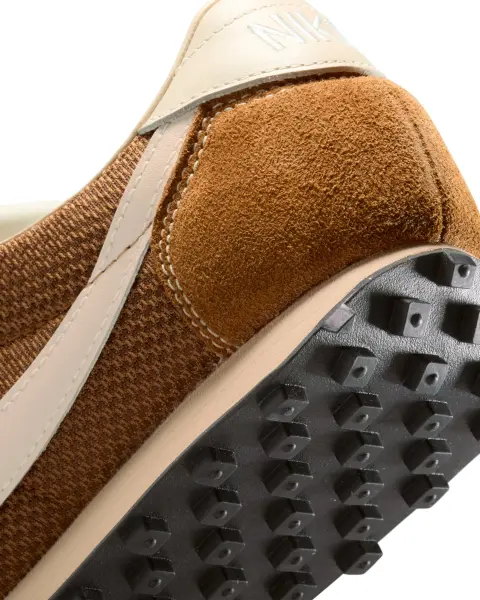 Кросівки Nike LD-1000 коричневі IB8868-222