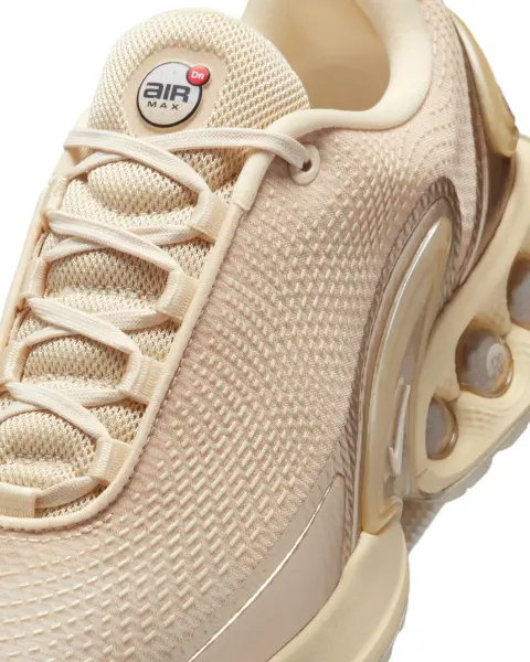 Кроссовки женские Nike AIR MAX DN золотисто-бежевые HV4861-200
