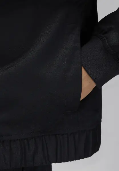Куртка жіноча Nike AIR JORDAN VARSITY JACKET чорна FN5786-010