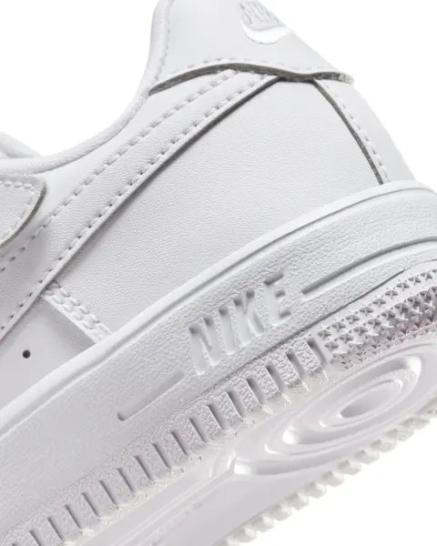 Кросівки дитячі Nike AIR FORCE 1 LOW EASYON (PS) білі FN0237-111