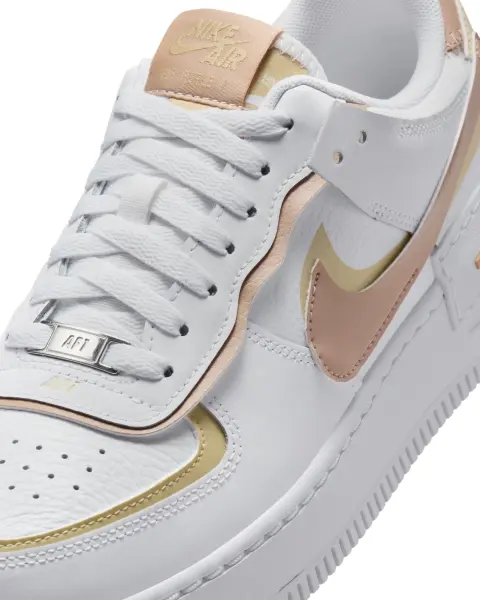 Кроссовки женские Nike AIR FORCE 1 SHADOW бело-золотисто-светло-коричневые DZ1847-111