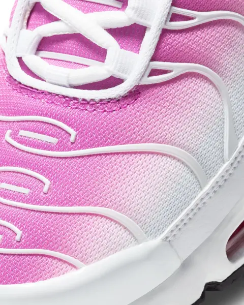 Кросівки жіночі Nike AIR MAX PLUS біло-рожеві CZ7931-100