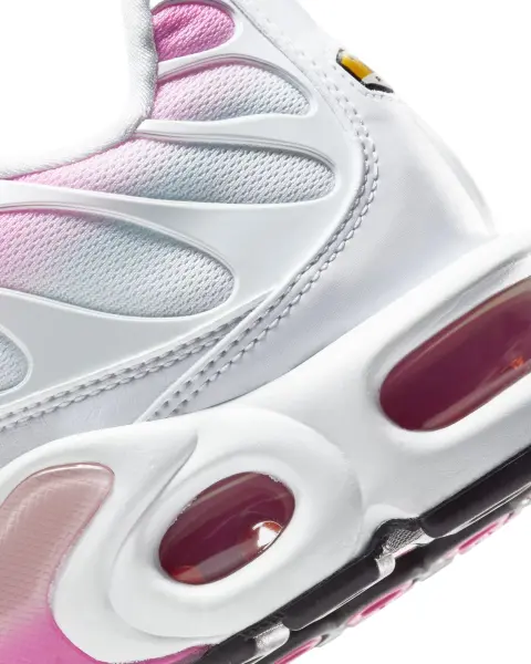 Кросівки жіночі Nike AIR MAX PLUS біло-рожеві CZ7931-100