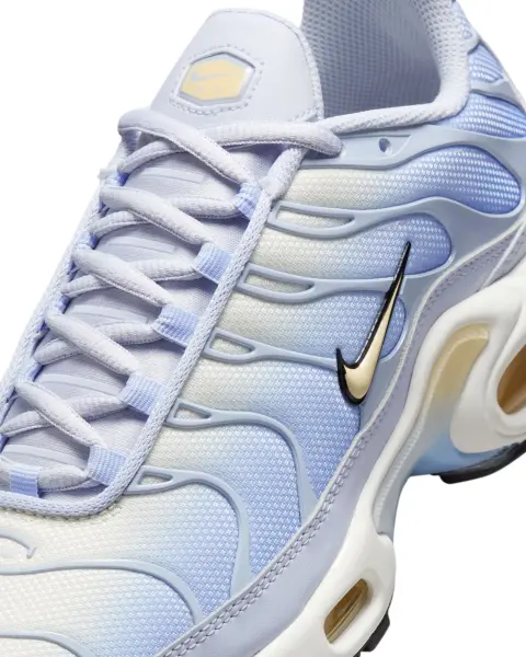 Кросівки жіночі Nike AIR MAX PLUS блакитно-жовті DZ3670-004