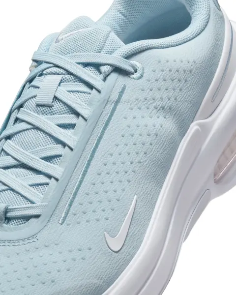 Кроссовки женские Nike AIR ZOOM UPTURN SC голубо-белые IB2764-400