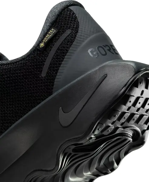 Кроссовки женские Nike MOTIVA GORE-TEX WATERPROOF черные HM0355-001