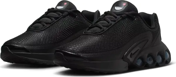 Кроссовки подростковые Nike AIR MAX DN (GS) черные IH7672-002