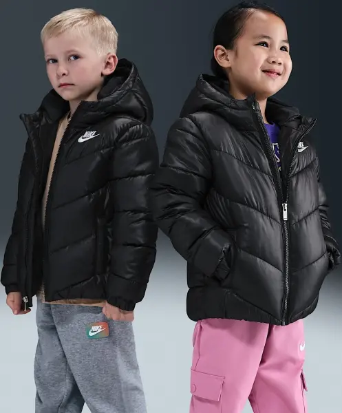 Куртка детская Nike SPORTSWEAR ALL DAY PLAY PUFFER черная 86N074-023