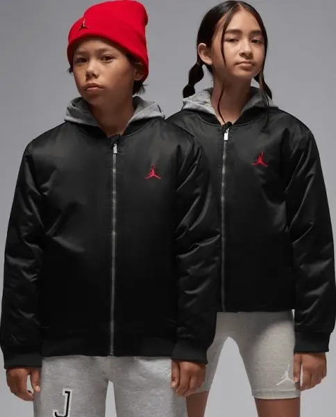 Куртка подростковая Nike JORDAN BIG LOGO HOODED BOMBER черно-серая 95D647-023