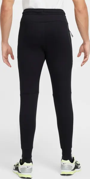 Спортивный костюм Nike TECH черный HV0949-010__HV0959-010