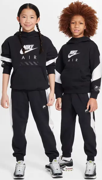 Спортивний костюм підлітковий Nike AIR FLEECE чорно-білий HF8812-010__HF8811-010