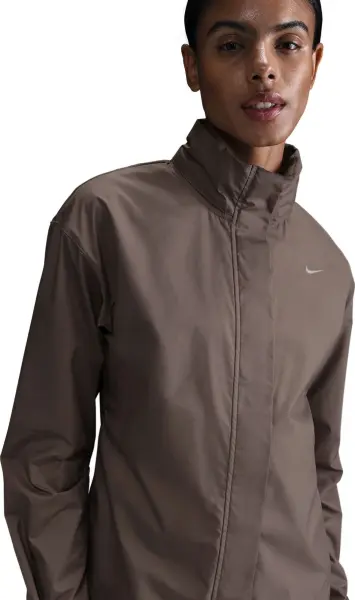 Ветровка для бега женская Nike FAST REPEL RUNNING коричневая FB7451-233