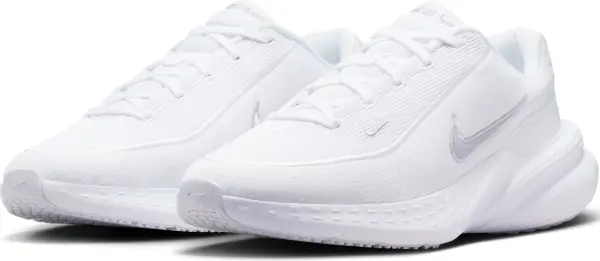 Кроссовки Nike UPLIFT SC белые IB2765-101