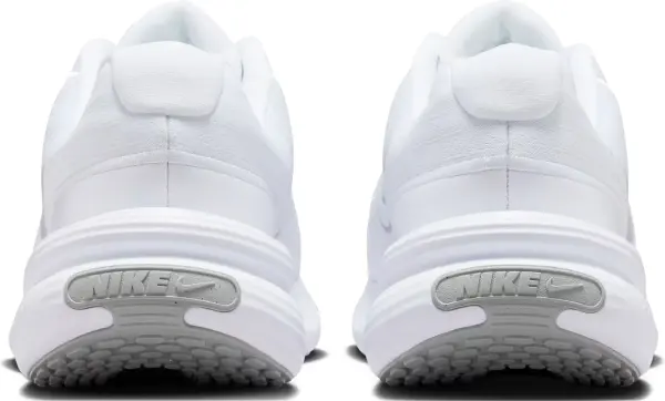 Кроссовки Nike UPLIFT SC белые IB2765-101