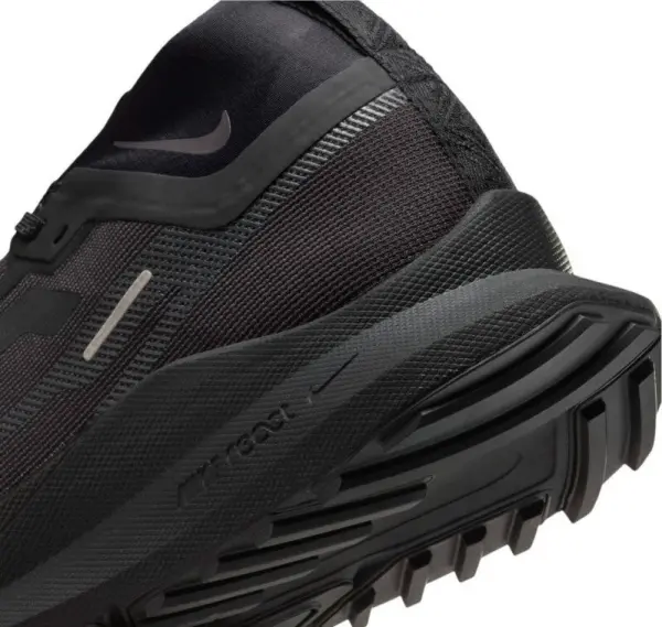 Кроссовки для трейлраннинга Nike REACT PEGASUS TRAIL 4 GORE-TEX V2 черные HM9728-002