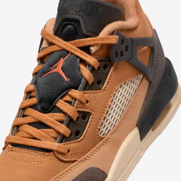 Кросівки підліткові Nike JORDAN SPIZIKE LOW (GS) коричнево-чорні FQ3950-202