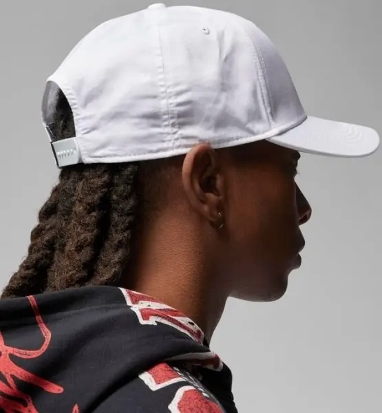 Кепка Nike JORDAN RISE GOLF CAP біла FV5295-100